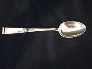 Reed & Barton Classic Rose large serving spoon 5 5/8 in. - Picture 1 of 6
