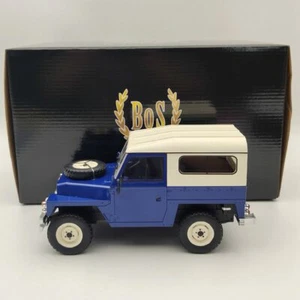 BOS 1/18 Lan~over Light weight Series III 1973 blue & white BOS382 Resin Model - Picture 1 of 9