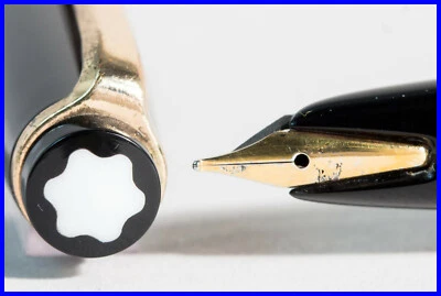 Alrededor de 1961 Montblanc 31 llenado de pistón con incrustación de acero inoxidable EF plumín Foto 1 de 4