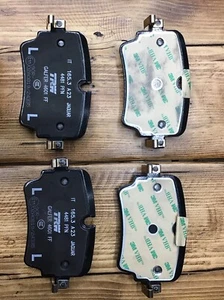 JAGUAR F TYPE X152 REAR BRAKE PADS GENUINE PART C2D60941 - Picture 1 of 3