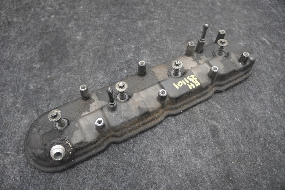 Cubierta válvula culata motor derecho 12637688 Chevrolet Corvette C6 2009-13 Foto 1 de 4