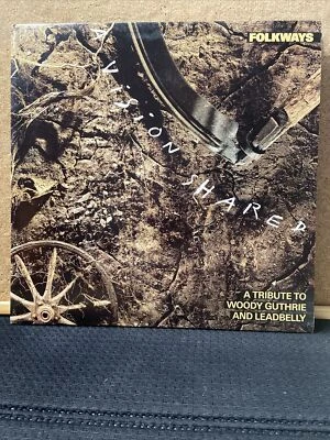 FOLKWAYS A Vision Shared Tribute To Woody Guthrie Leadbelly LP - 1988 C44034🇺🇸 - Image 1 of 4