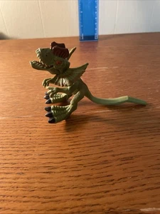 Figura Posable Dinosaurio Dilophosaurus Bendy Biters Jurassic Park World SH15 - Imagen 1 de 5