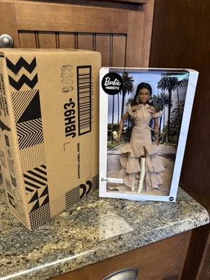 REMARKABLE BARBIE SIGNATURE LIMITED EDITION BROOKLYN GORGEOUS MINT IN SHIPPER - Image 1 of 4