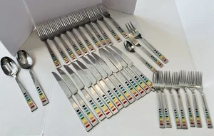Cubiertos brillantes FIESTA CELEBRATION de acero inoxidable Cambridge - De colección usados, $2 Ea Pc - Imagen 1 de 6