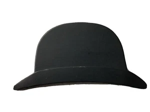 Hat-Shaped Hanging Chalkboard, 16.5” x 9” - Picture 1 of 5