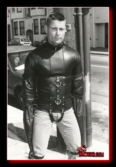 Chaqueta de fuerza de cuero bondage asylum BDSM brazalete de cuero restringido extremo Foto 1 de 3