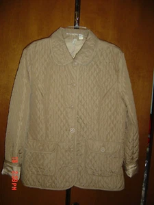 NWT ST John's Bay beige quilted 5-button 100% poly jacket $15 - Bild 1 von 3