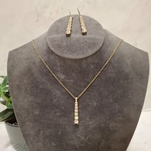 Rhinestone Pendant & Matching Earrings Set Gold Tone Graduated Sparkle Necklace - Picture 1 of 17
