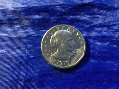 1979-P Susan B. Anthony Mint State Dollar Die Chip on Reverse below "O" - Image 1 of 4