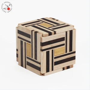 Karakuri Box XY Mini Japanese Wooden Puzzle Cube Remake with Hidden Trick Craft - Picture 1 of 6