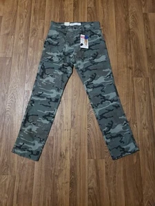 Levis Jeans Herren 30 x 32 Camouflage Utility Taper Signature Flex S67 sportlich Neu mit Etikett - Bild 1 von 7