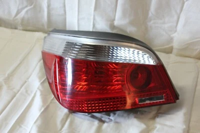 2004-2007 BMW 5-SERIES 525i 530i 545i 550i M5 OEM REAR LEFT DRIVER TAILLIGHT LMP - Изображение 1 из 4