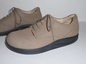 FINN COMFORT of Germany, 10 US WOMENS (7.5 UK) FINNAMIC ,TAN Leather, P-W-93 - Bild 1 von 8