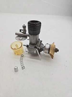 O&R 1940s 23 Spark Ignition Model Engine S/N 7415 M6 #5 - Image 1 of 4