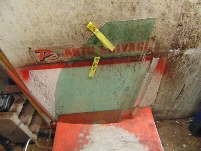 98 99 00 02 01 mercedes-benz e430 lado pasajero puerta delantera derecha cristal ventana Foto 1 de 2