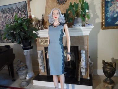 Vestido Vaina Jason Wu Colección Pre-Otoño 2011 Azul Lana con Detalle de Encaje Talla 6 Foto 1 de 4