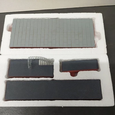 Hornby R8604 Skaledale Platform Steps Pack OO Gauge in Original Box - Image 1 of 4