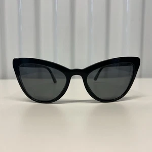 Gafas de sol Prada SPR01V para mujer negras ojo de gato elegantes pasarela de lujo 56-20-145 - Imagen 1 de 11
