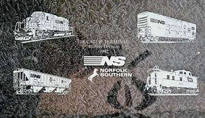 Increíble pieza de vidrio NORTHERN SUFFOLK Decatur Terminal Illinois Division 1992 - Imagen 1 de 4