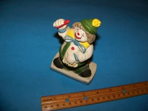 Clown with Cat Figurine   5"    "Complete Your Collection Today!"  - Picture 1 of 5