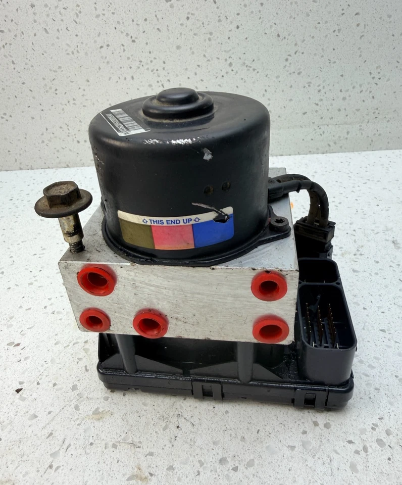 P52080345AC Jeep Grand Cherokee 2002-04 Control de bomba de freno antibloqueo OEM B367-11 Foto 1 de 4
