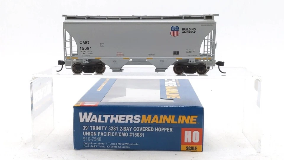 Walthers 910-7548 HO Scale Union Pacific 2-Bay Covered Hopper #15081 NIB - Image 1 of 1