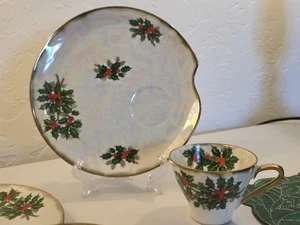 3-Ucagco Natale Agrifoglio Lusterware anni '50 - Vassoio piatto tè e snack/biscotti - Foto 1 di 10