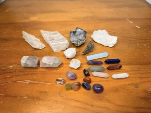 Lotto Misto Cristalli Pietre Rocce Gioielli Energia Forte Fortuna Pietra Vedi Foto - Foto 1 di 8