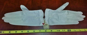 VINTAGE RETRO WHITE GLOVES FROM JAPAN NEW WITH TAGS SMALL - Picture 1 of 5