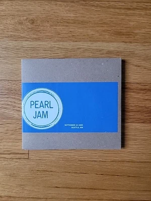 Pearl Jam Official Bootleg Seattle, WA September 21, 2009 2 CD live set 9/21/09 - Imagem 1 de 3