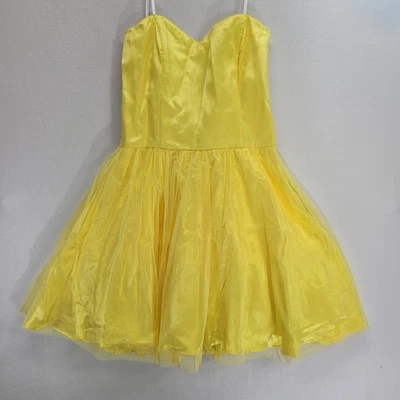 Vestido Steppin Out Formal Corto Sin Tirantes Amarillo Falda Tul Nuevo con Etiquetas Foto 1 de 4