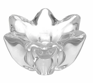 Baccarat Crystal Star Bowl Scalloped Clear Glass France 5 1/2 - Picture 1 of 5