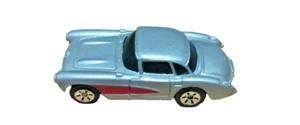Maisto 1957 Chevrolet Corvette Toy Car Loose - Picture 1 of 7