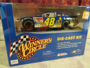 Die Cast Kit CHEVY 2004 MONTE CARLO Action Racing Lowe's Car SCALE: 1:24-USED