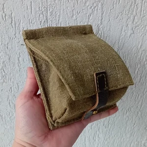 étui porte chargeur grenade F-1 ARMEE ROUGE Soviétique années - 198x  URSS USSR - Imagen 1 de 12