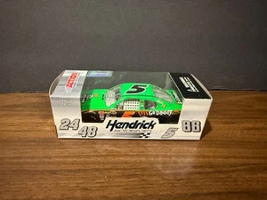 Mark Martin 2010 #5 Go Daddy Hendrick Impala 1/43 NASCAR - Picture 1 of 6