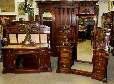 Antique Carved English Edwardian Solid Mahogany 4 Piece Bedroom Set W/ Bed C1890 - Image 1 of 4