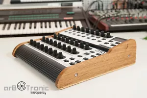Behringer B Control Bois Véritable Bcr Bcf Bcd Bca Support Side Animal Rack - Picture 1 of 3