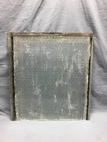 1 Piece Vintage 24x26 Industrial Chicken Wire Safety Security Glass Old 535-23B Cover
