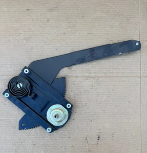 Navistar International Truck 1686704C91 Window  REGULATOR Left 80 In Diesel TRK - Picture 1 of 8