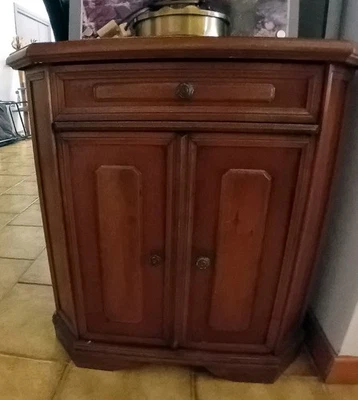 cherry wood entrance cabinet - Image 1 of 4