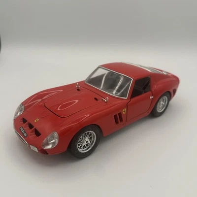 Burago 1962 红色法拉利 250 GTO 1: 18 比例压铸模型汽车意大利制造 — 第 1/4 张图片