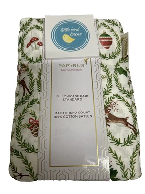 Fronhas padrão papiro férias Papai Noel caprichoso inverno 20 x 30 algodão 2 disponíveis - Imagem 1 de 4