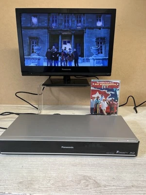 Panasonic DMR-PWT655 Blu-ray Disc Player / HDD Recorder + Remote/Manual/Leads - Image 1 of 4