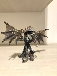 *Alien Queen Action Figure - Picture 1 of 2