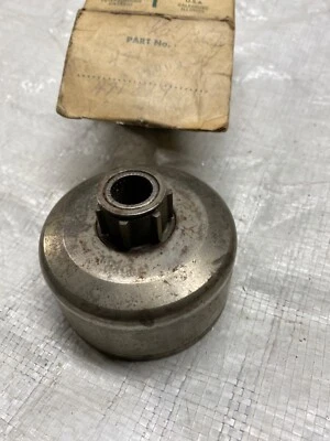 NOS PIONEER CHAINSAW drum sprocket 471009 471403 461819 - Image 1 of 3