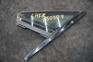Front Left Driver Door Corner Side Fixed Vent Window Glass 51337313015 BMW i8 - Picture 1 of 5