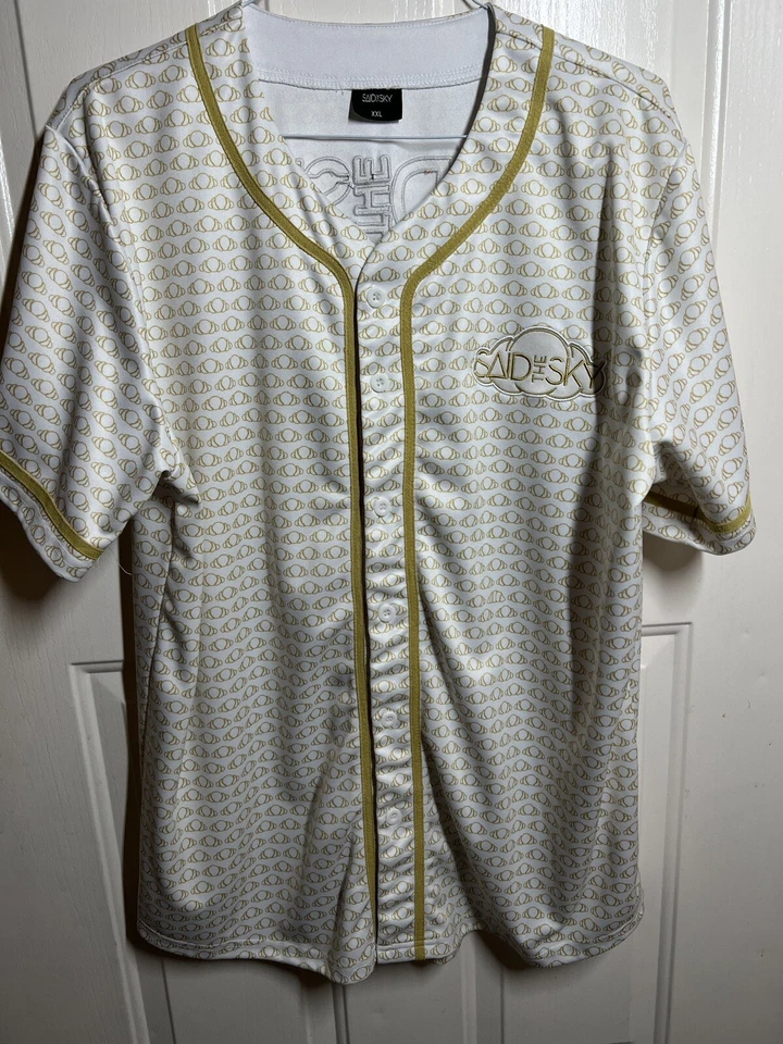 Camiseta Said The Sky - Usada una vez Talla XXL #9 en ella Foto 1 de 4