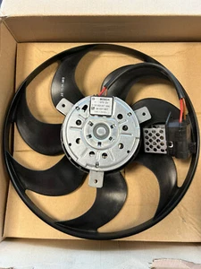 Ventola raffreddamento motore 24431827 GM 1341345 OPEL ASTRA G,H ZAFIRA - Imagen 1 de 5